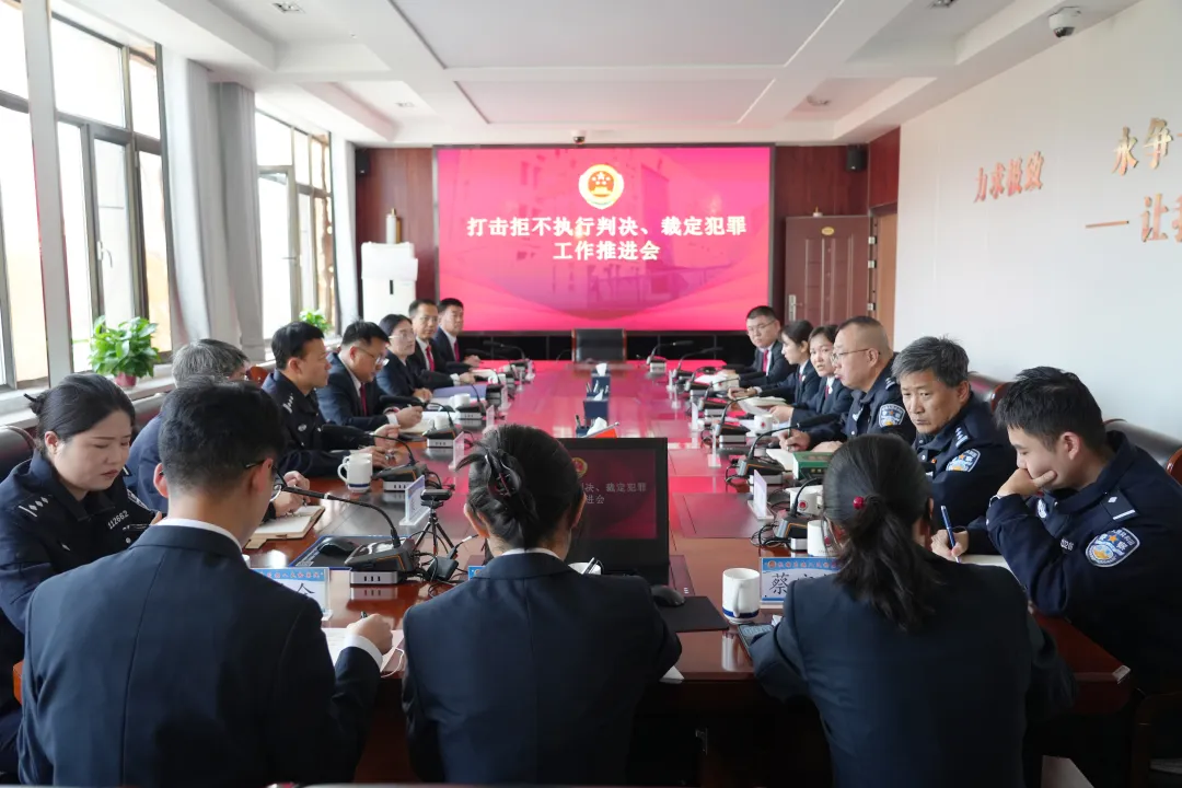 ǿ��Эͬ���� �����ִ�������������������Ժ�ٿ��ܲ�ִ���о����ö�����ר����ƽ���